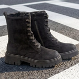 Botine s vezicama Corina - Crne