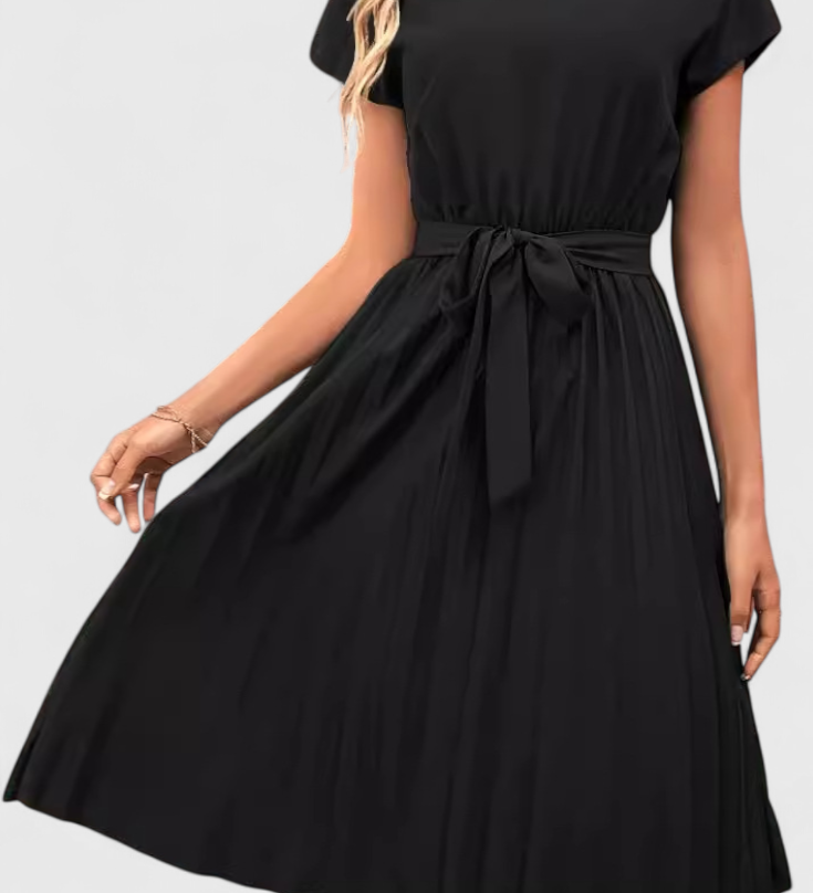 Elegantna Midi Haljina od Lagane Tkanine s Fluidnim Krojem