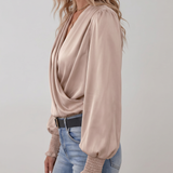 Quinn | Elegantna Bluza s Dugačkim Rukavima i V-Izrezom