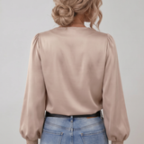 Quinn | Elegantna Bluza s Dugačkim Rukavima i V-Izrezom